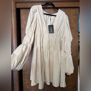 Pretty little thing Cream Long Sleeve Dress